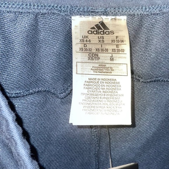 adidas Women's Snowcone Shorts, French terry Navy XS - Picture 7 of 8